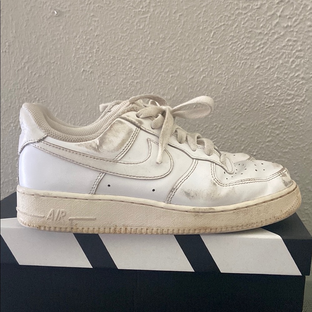 Nike Air Force 1 White Sneakers